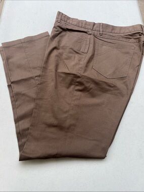 Women's Slim Straight Pants in Brown